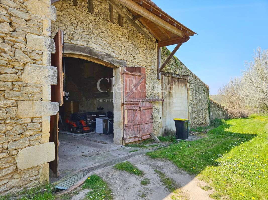 Maison à SAUVETERRE-DE-GUYENNE