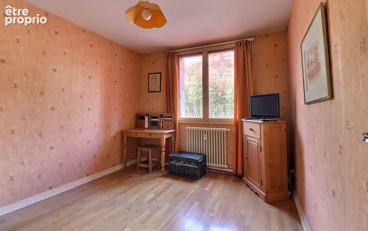 Chamalieres T3 calme et lumineux de 67m2, 2 chambres , balcon, garage et cave,  152000€ FAI - photo 3