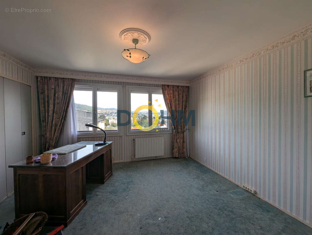 Appartement à CHAMALIERES
