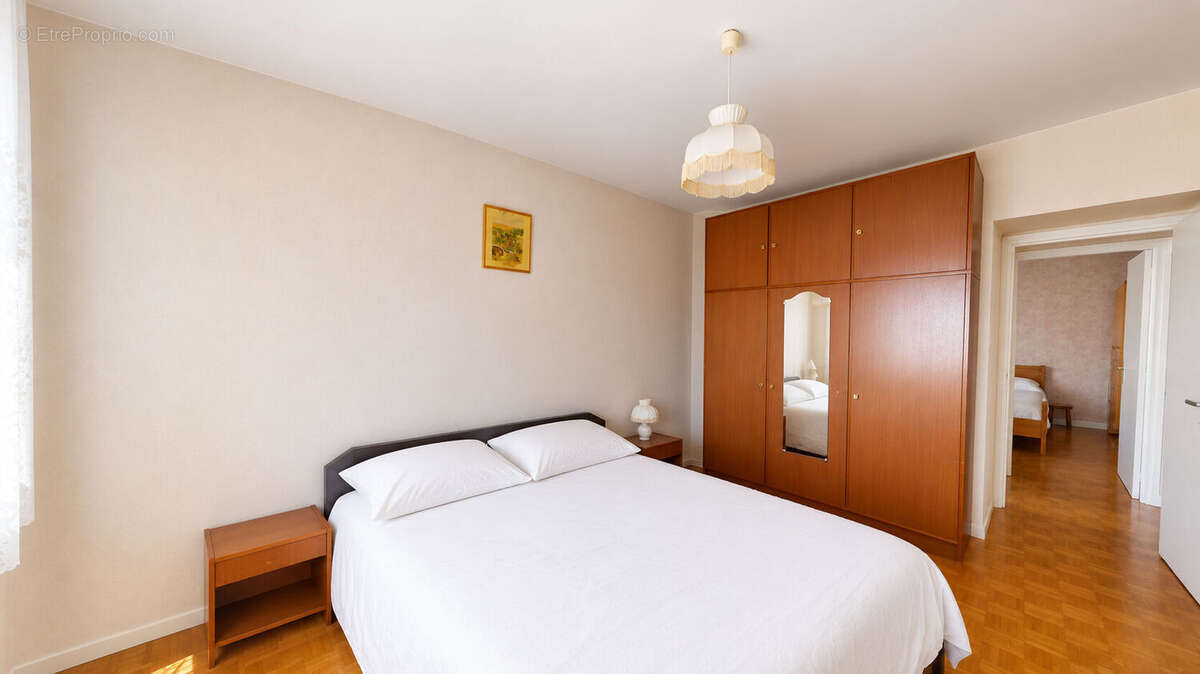 Lorient nouvelle ville - appartement t4 de 71m² avec grand balcon et garage - photo 9