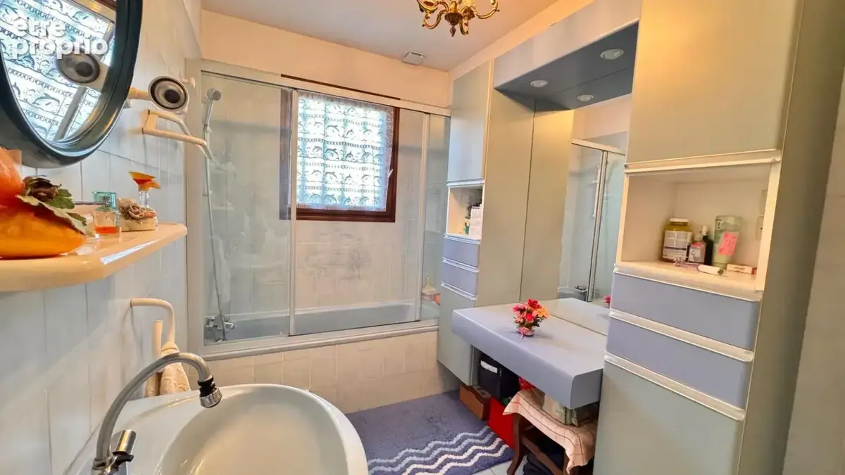 Agréable maison de plain-pied avec studio et garage de 30 m² - photo 11