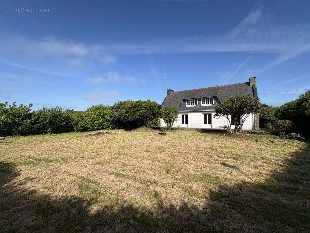 A vendre RIEC SUR BELON (29340) Maison 10 pièces 7 chambres 183 m2 - photo 2