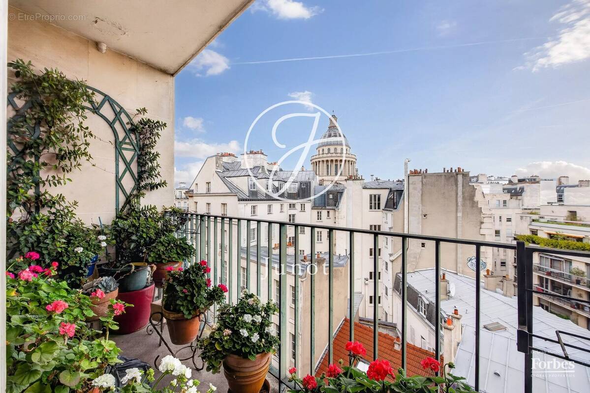 Appartement à PARIS-5E