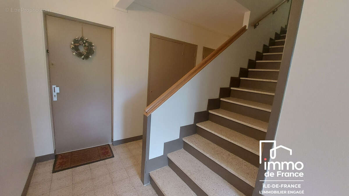 Appartement à VERSAILLES