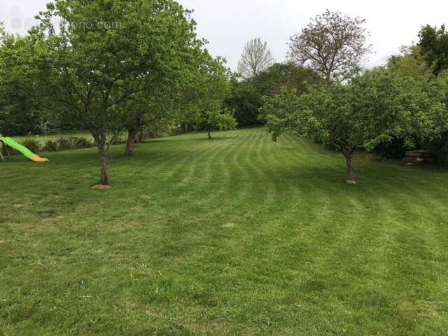 Maison à MASBARAUD-MERIGNAT