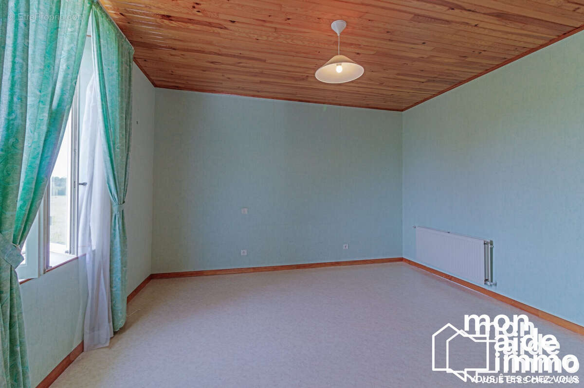 Maison à CASTELJALOUX