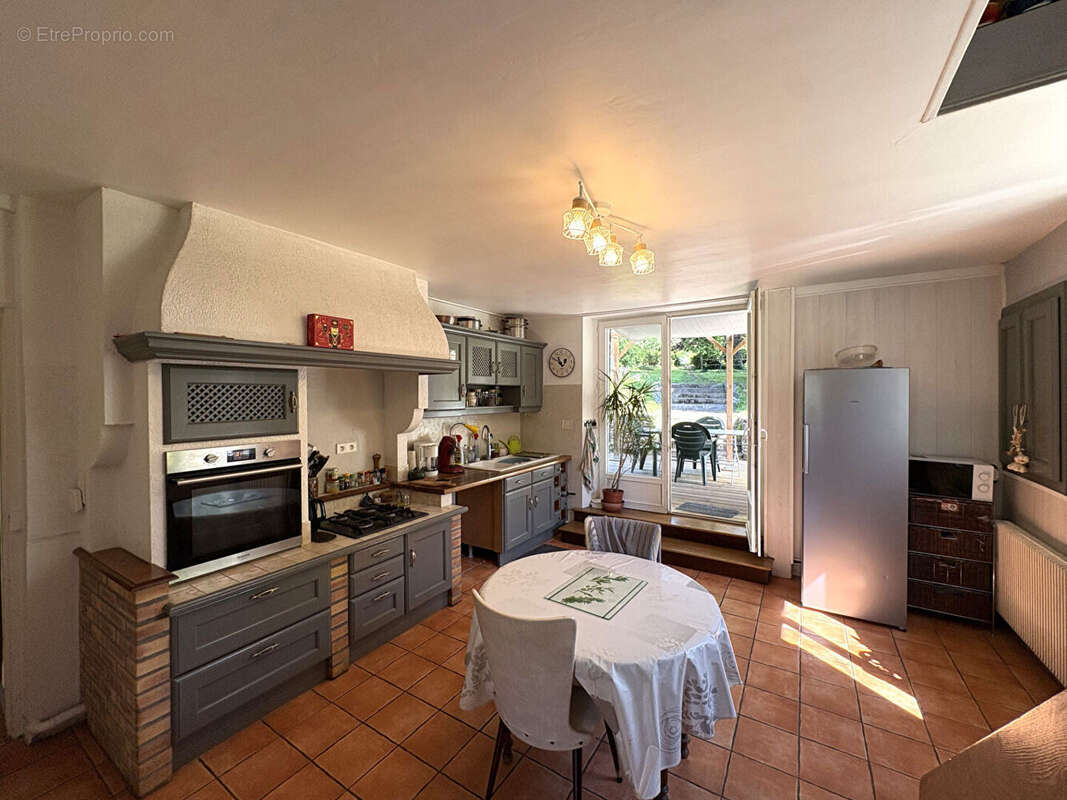 Maison 6 pièces 162 m² - charleville-mézières - photo 4