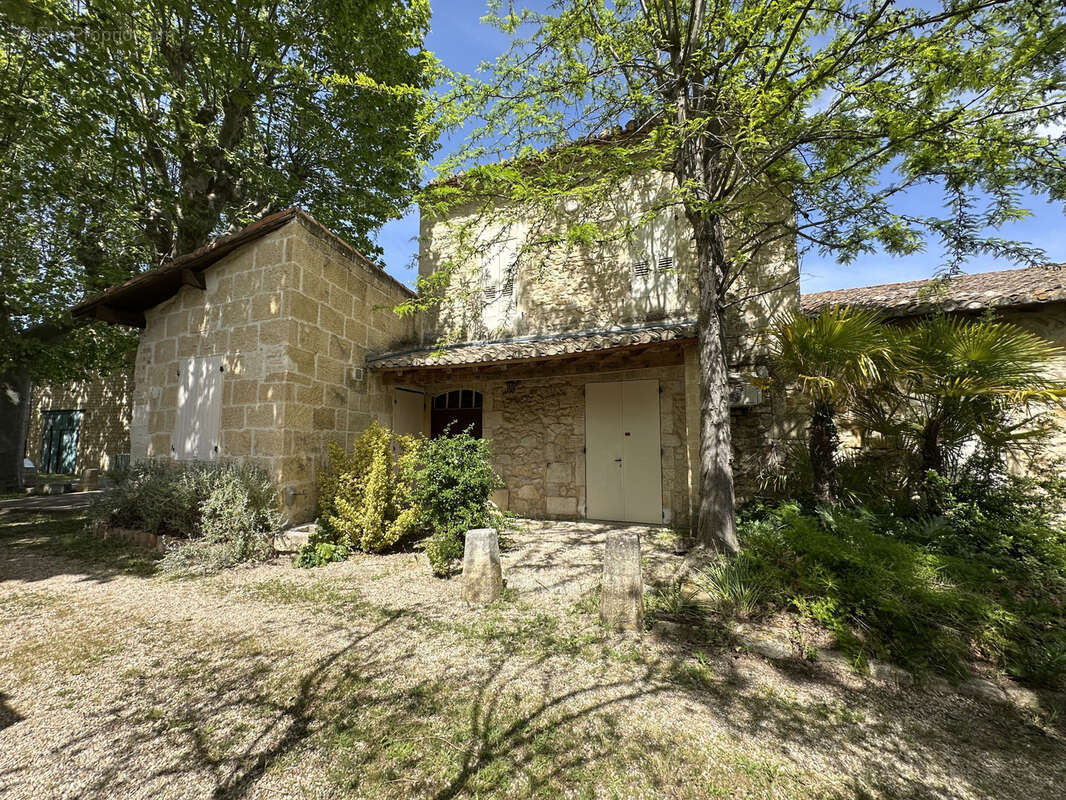 Maison à COMPS