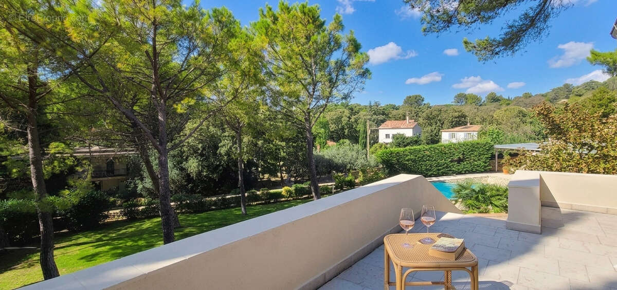 Maison à NIMES