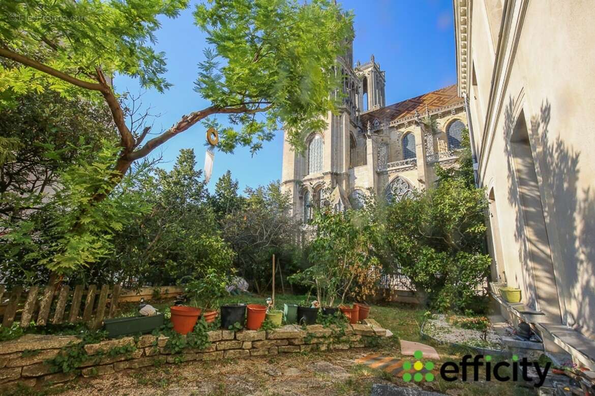 Appartement à MANTES-LA-JOLIE