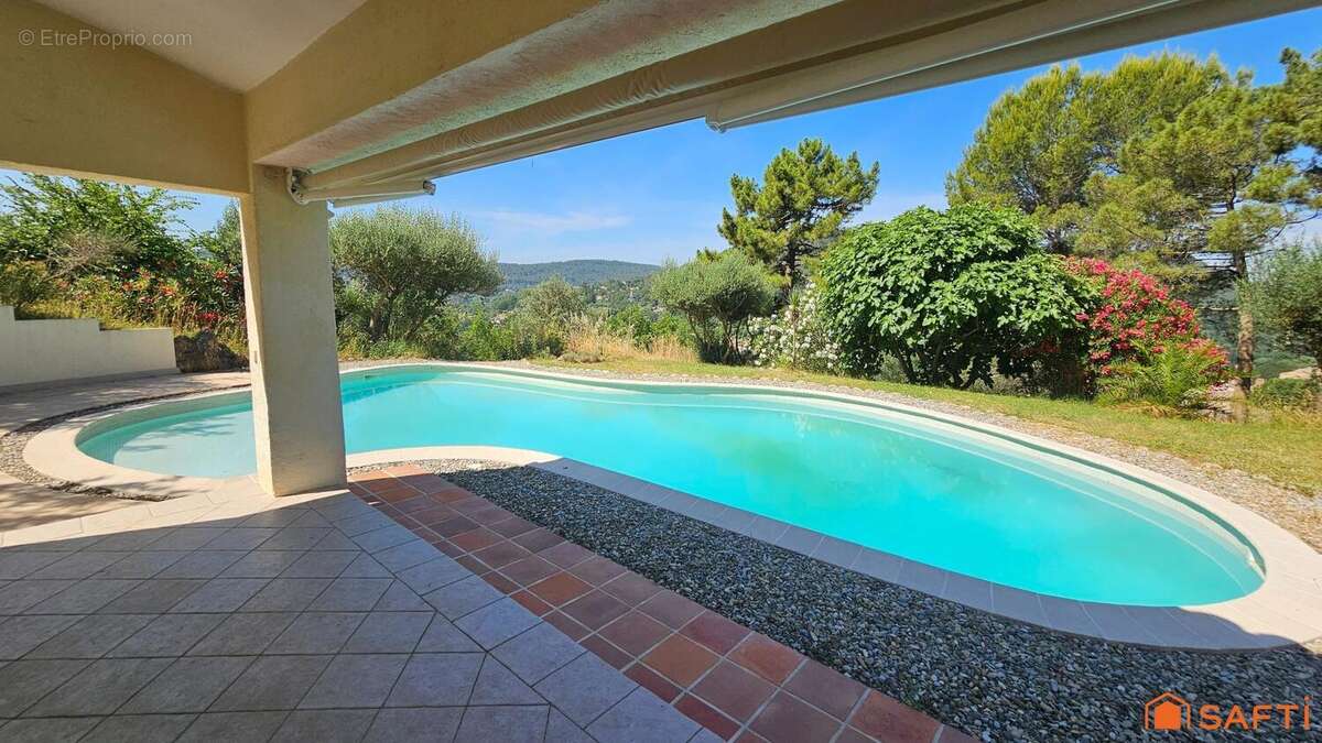 Photo 3 - Maison à SALERNES