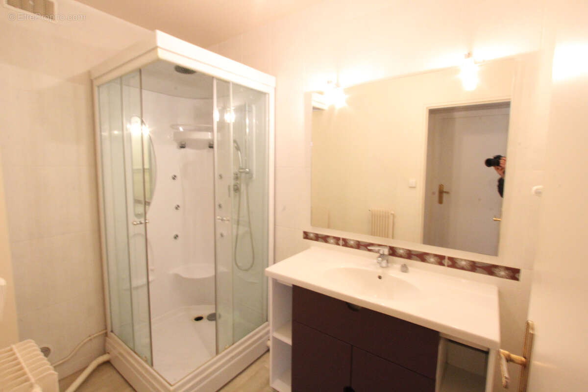 Appartement à LA CHARITE-SUR-LOIRE