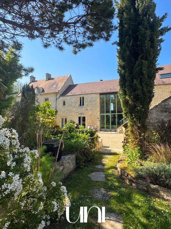 Maison à FONTAINE-HENRY