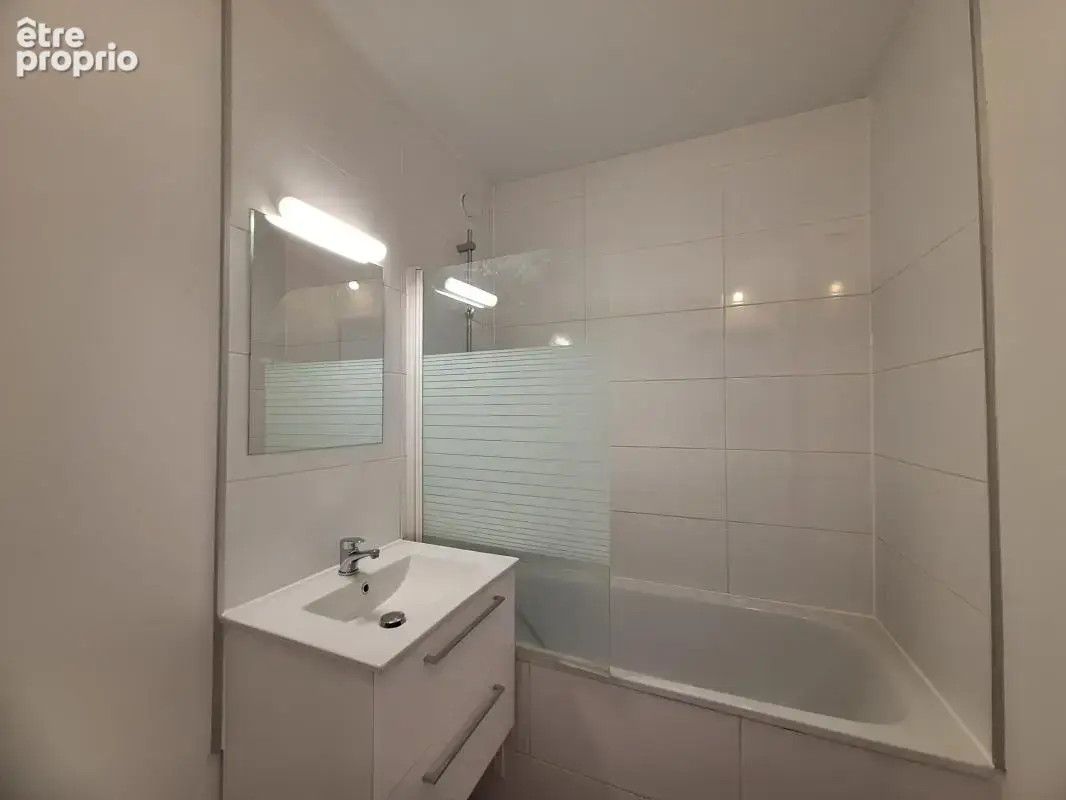 Trappes centre – appartement t5 rénové avec balcon – proche gare - photo 5