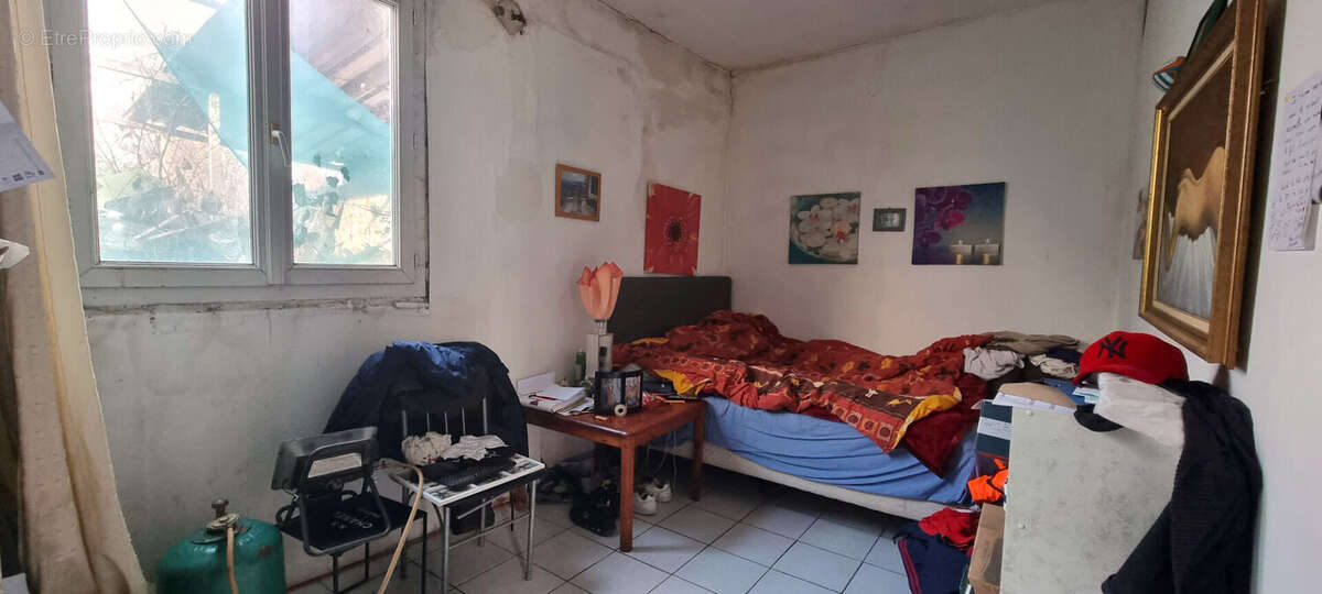 Maison à CAMBRONNE-LES-RIBECOURT