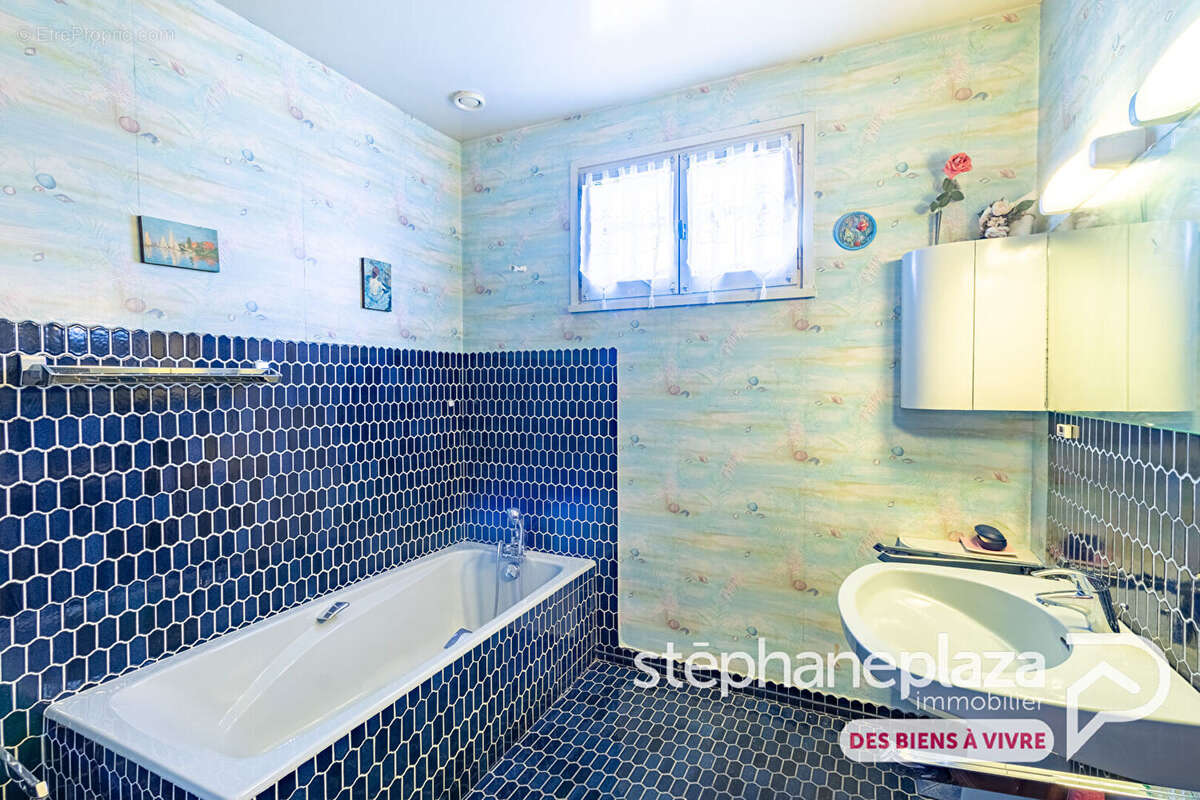 Maison à BOURG-EN-BRESSE