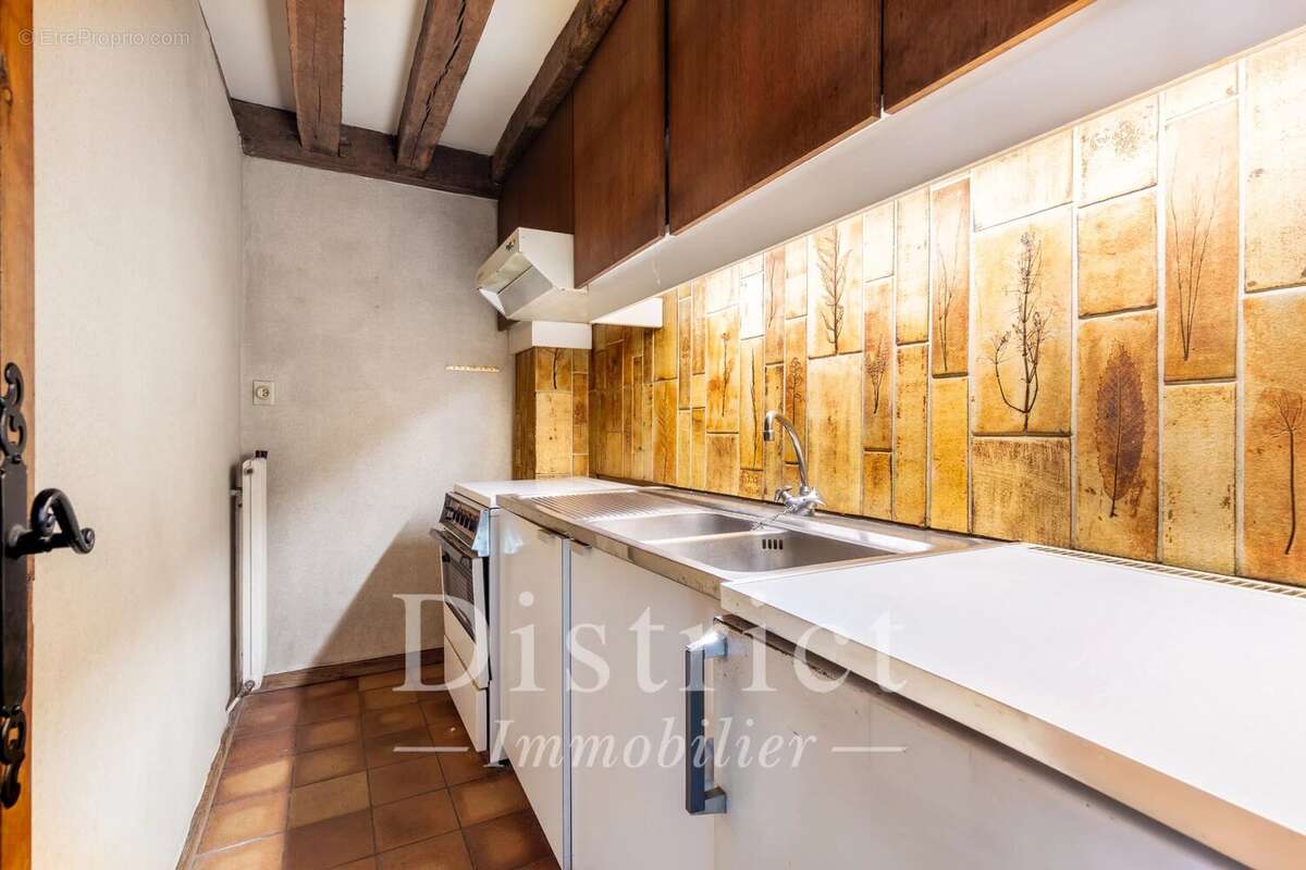 Appartement à PARIS-4E