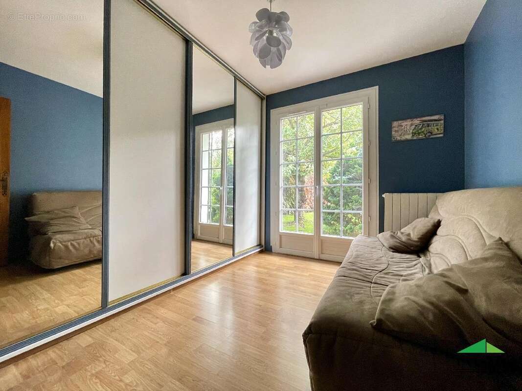 Maison à VILLIERS-ADAM