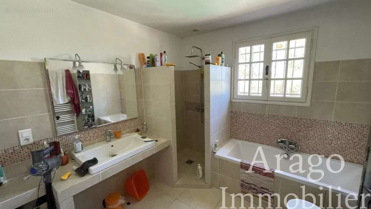 Maison à VILLELONGUE-DE-LA-SALANQUE