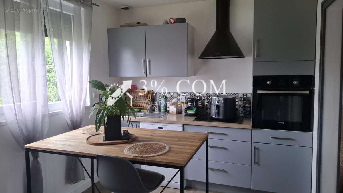 Maison à NEUVILLE-COPPEGUEULE