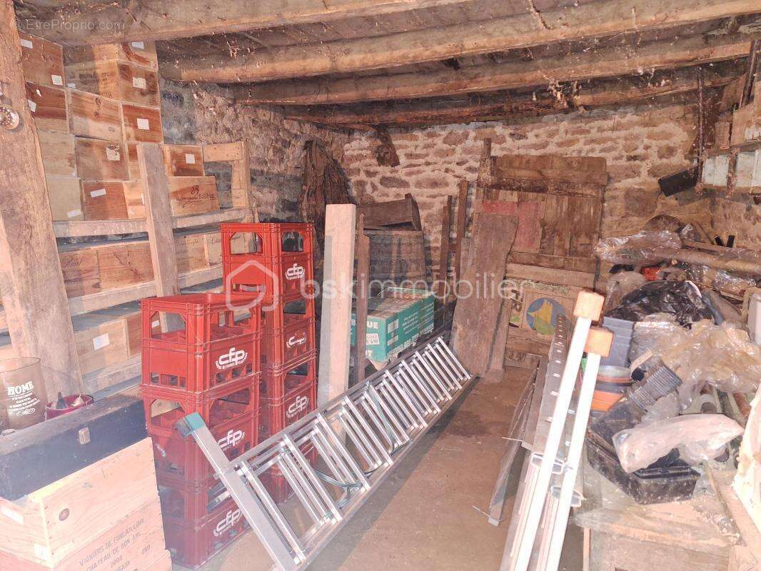 Maison à SAINT-AUBIN-FOSSE-LOUVAIN