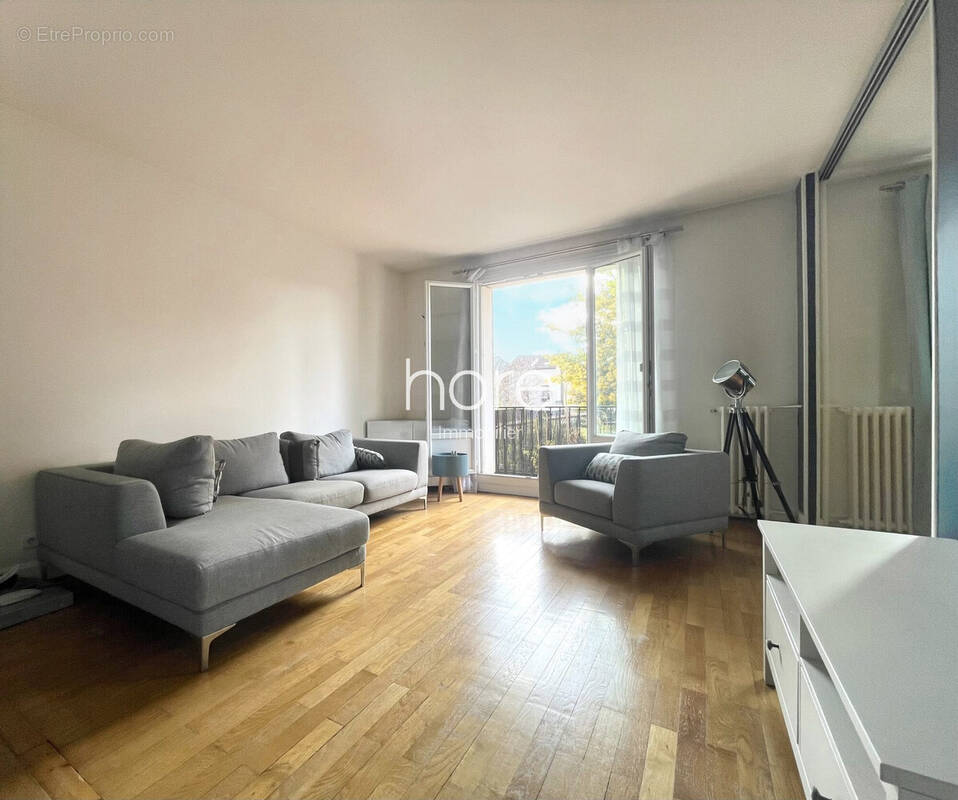 Appartement à ASNIERES-SUR-SEINE