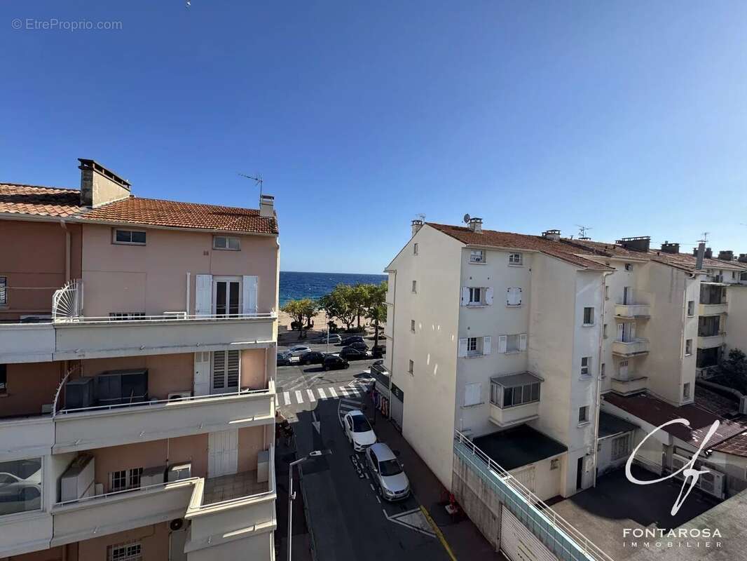 Appartement à FREJUS