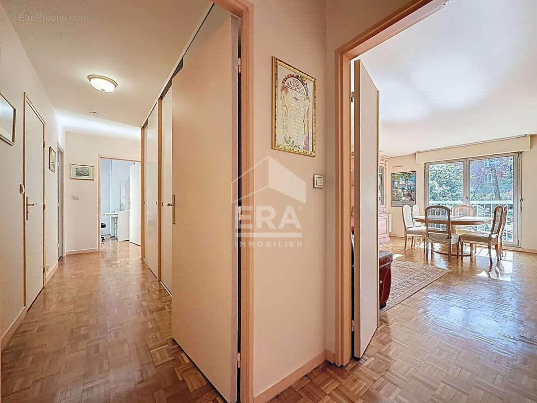 Appartement à PARIS-12E