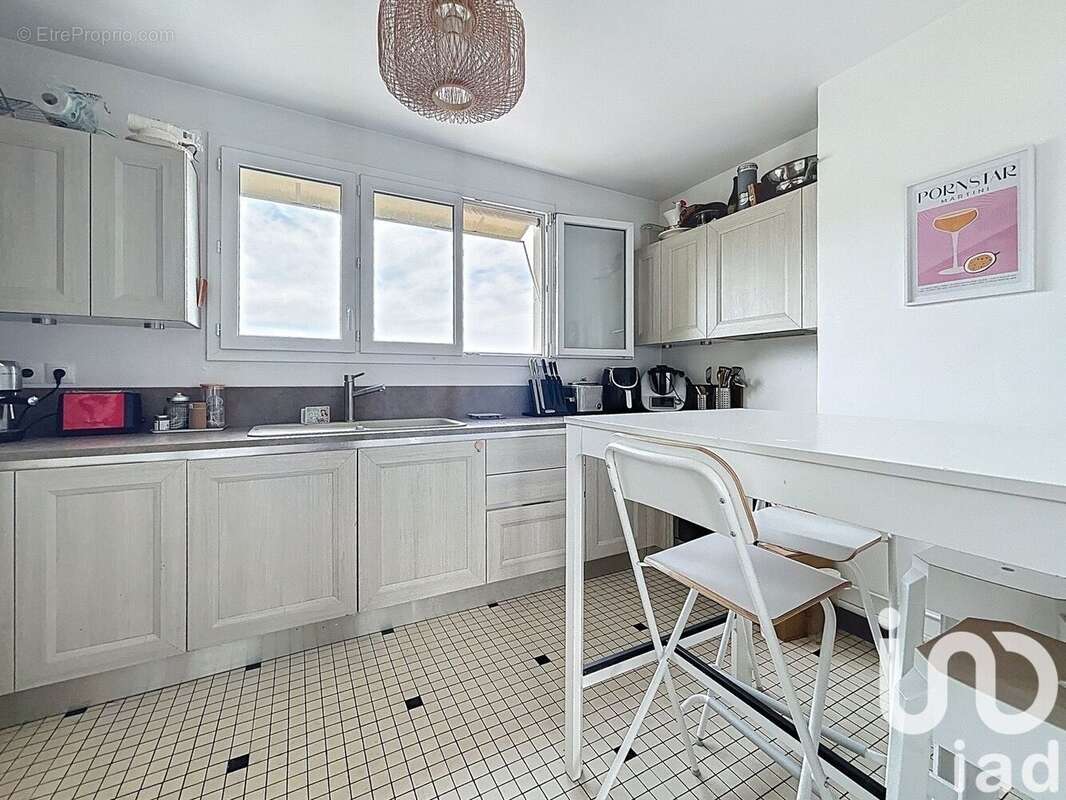 Photo 8 - Appartement à LA CELLE-SAINT-CLOUD