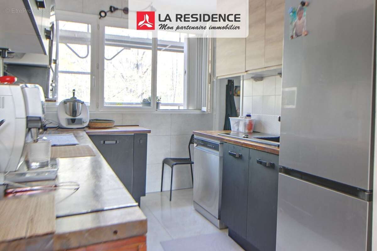 Appartement à VERNEUIL-SUR-SEINE