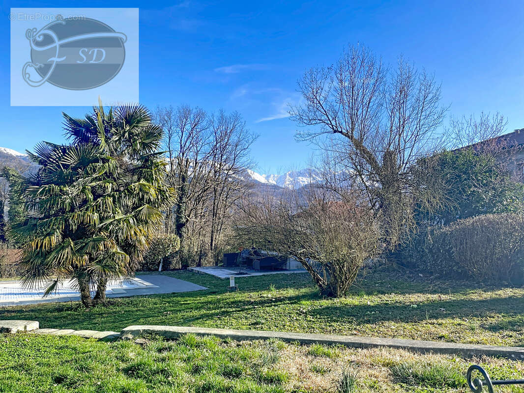 Maison à LA TERRASSE