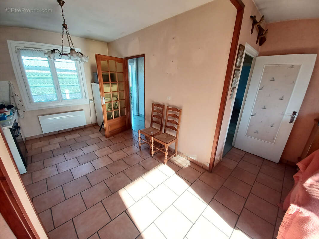 Maison à SANCERGUES