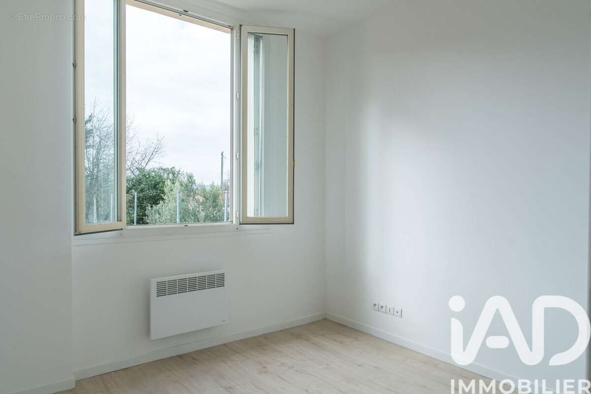 Photo 6 - Appartement à SAINT-GERMAIN-LES-ARPAJON
