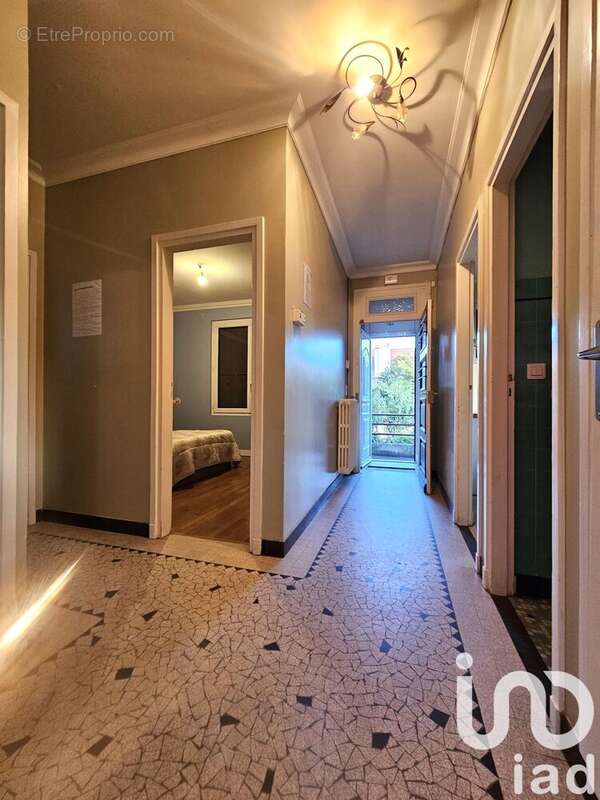 Maison 130 m² à Chelles  - photo 4
