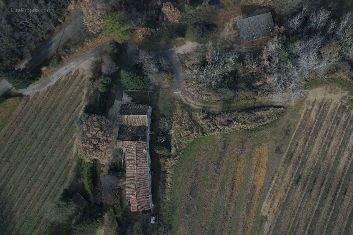 Maison à BONNIEUX