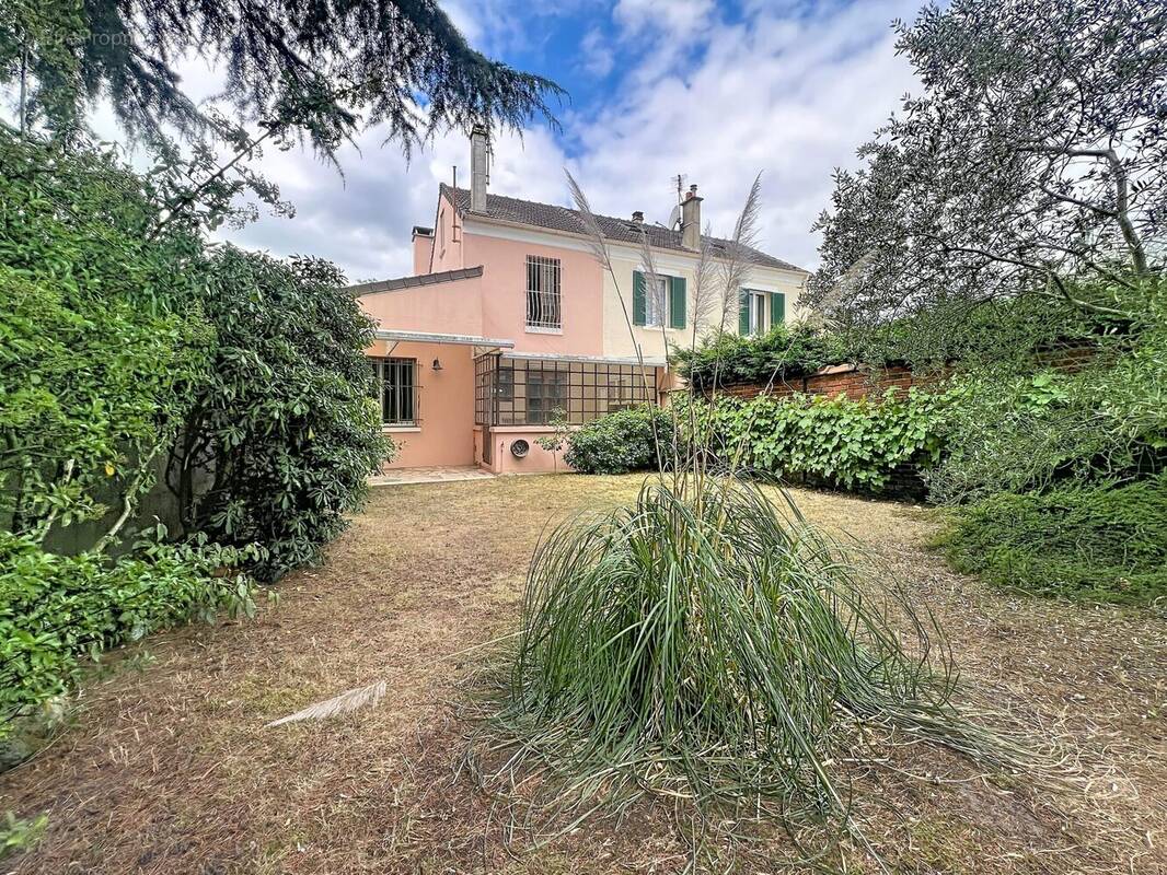 Maison à CHAMPIGNY-SUR-MARNE