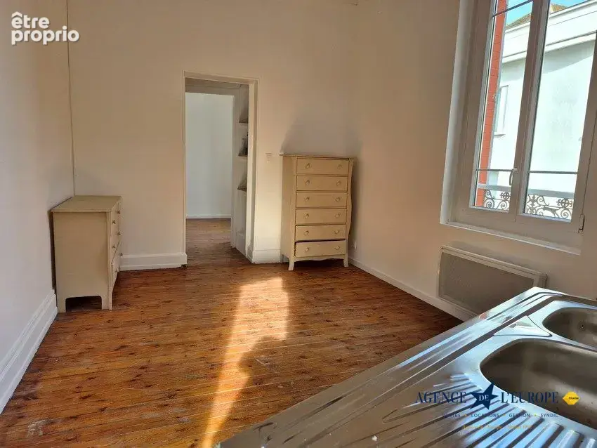 Appartement 34 m² à Vichy  - photo 3
