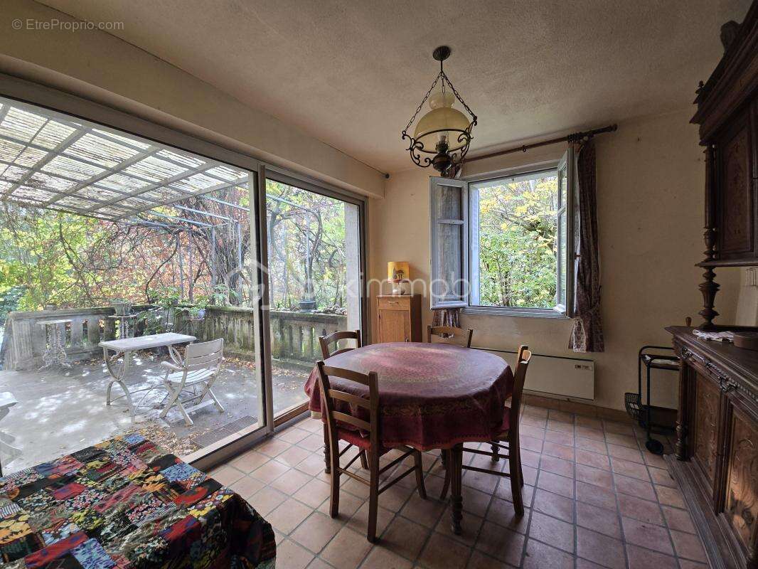 Authentique Maison 175 m2 de caractère avec grand terrain de 2 377 m² au Teil - photo 11