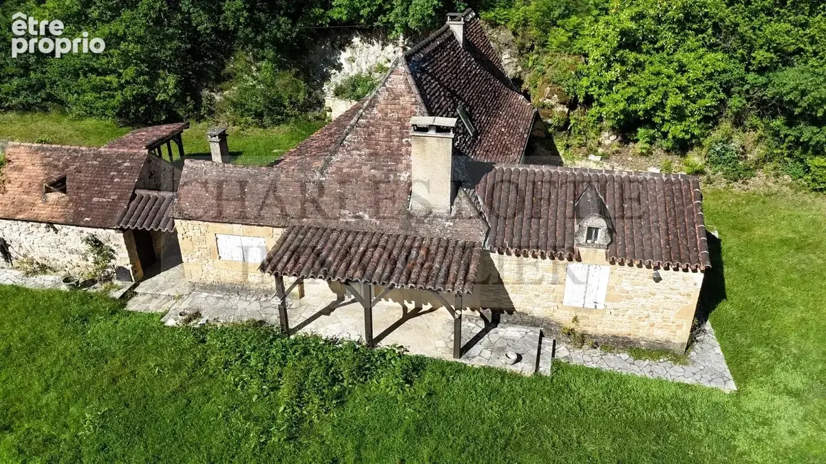 Charmante maison en pierre, garage et dépendances sur 1.5 ha au calme et proche d'un village en Bouriane - photo 3