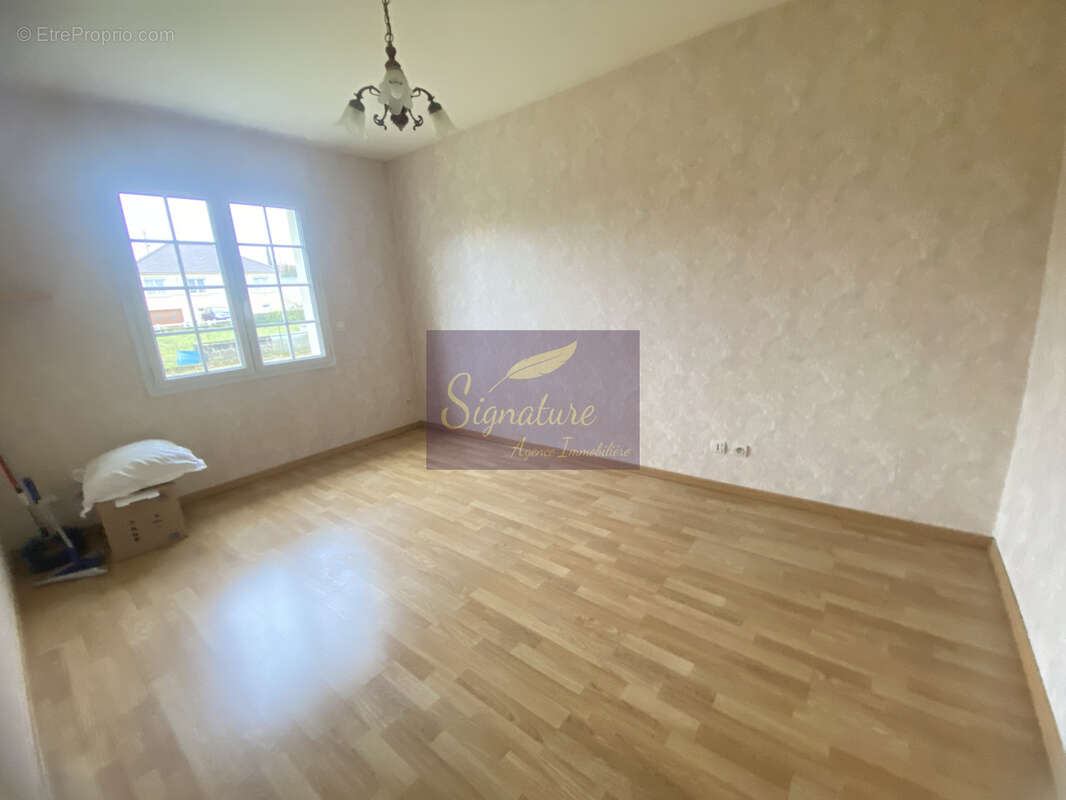 Maison à CHANGE