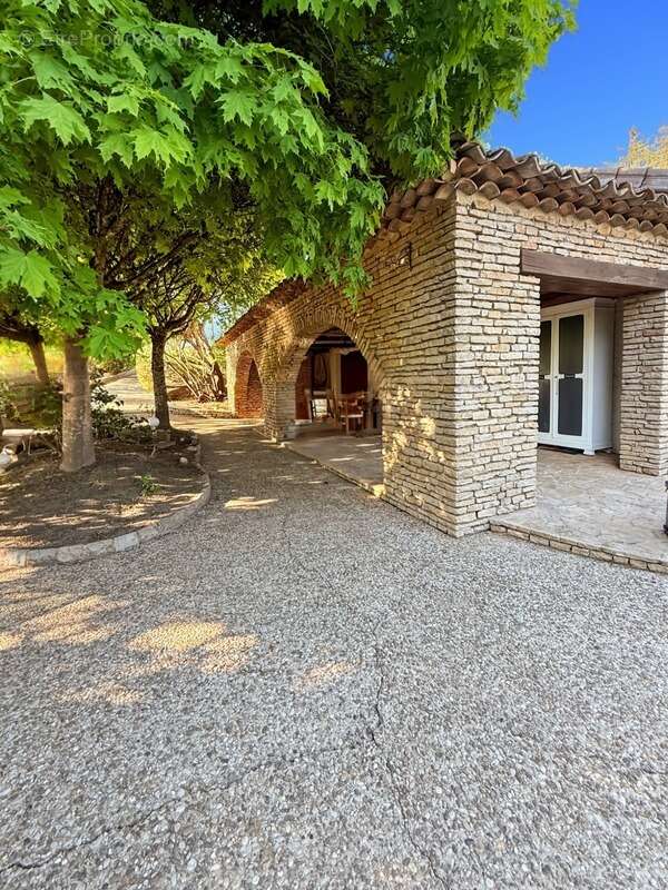 Maison à COUCHES