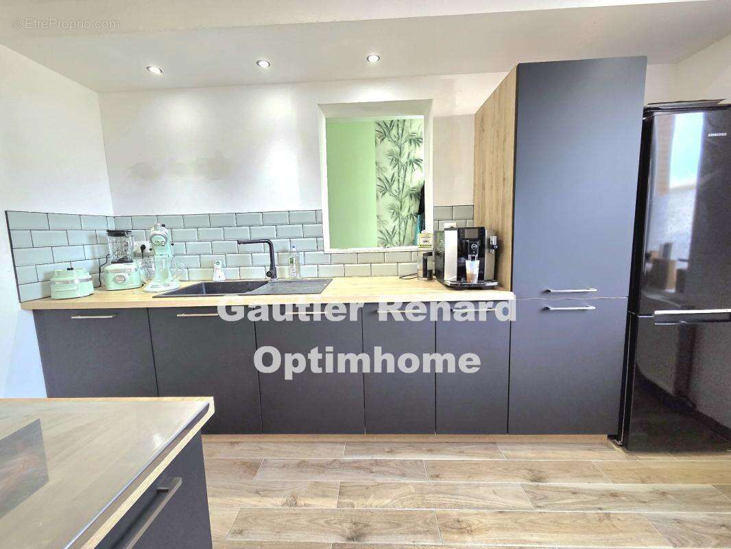 Maison de ville 116 m² – DPE A / GES A – 3 chambres + bureau – Jardin – Confort haut de gamme - 6 pièces CRESPIN (59) - photo 8