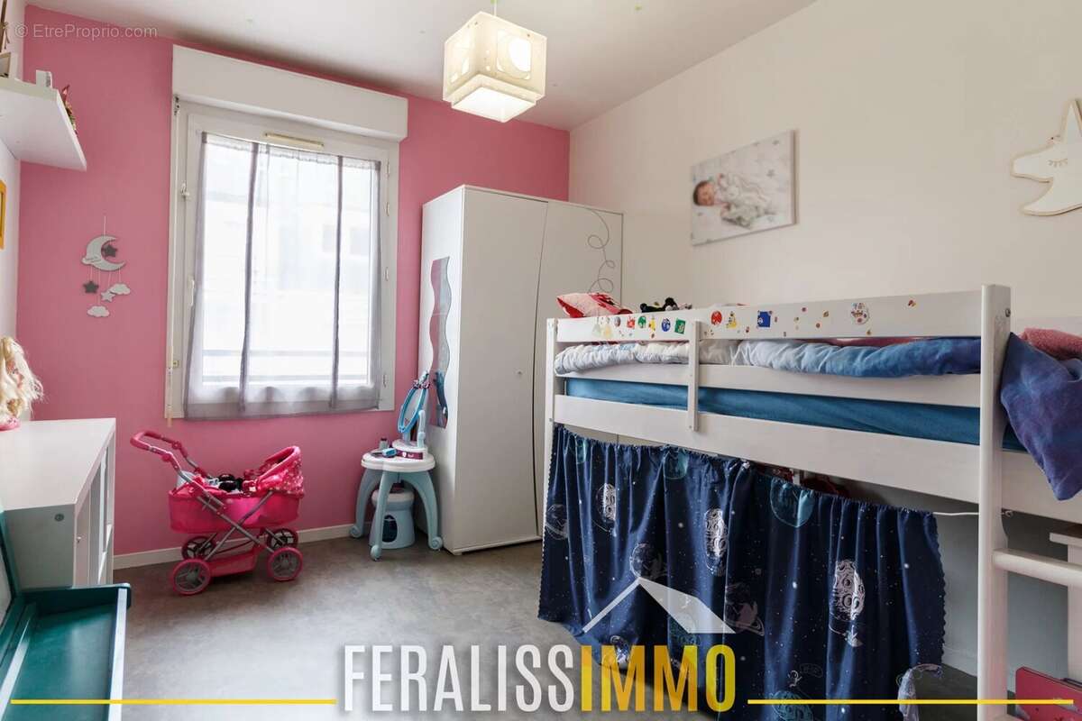 Appartement à JOUY-LE-MOUTIER