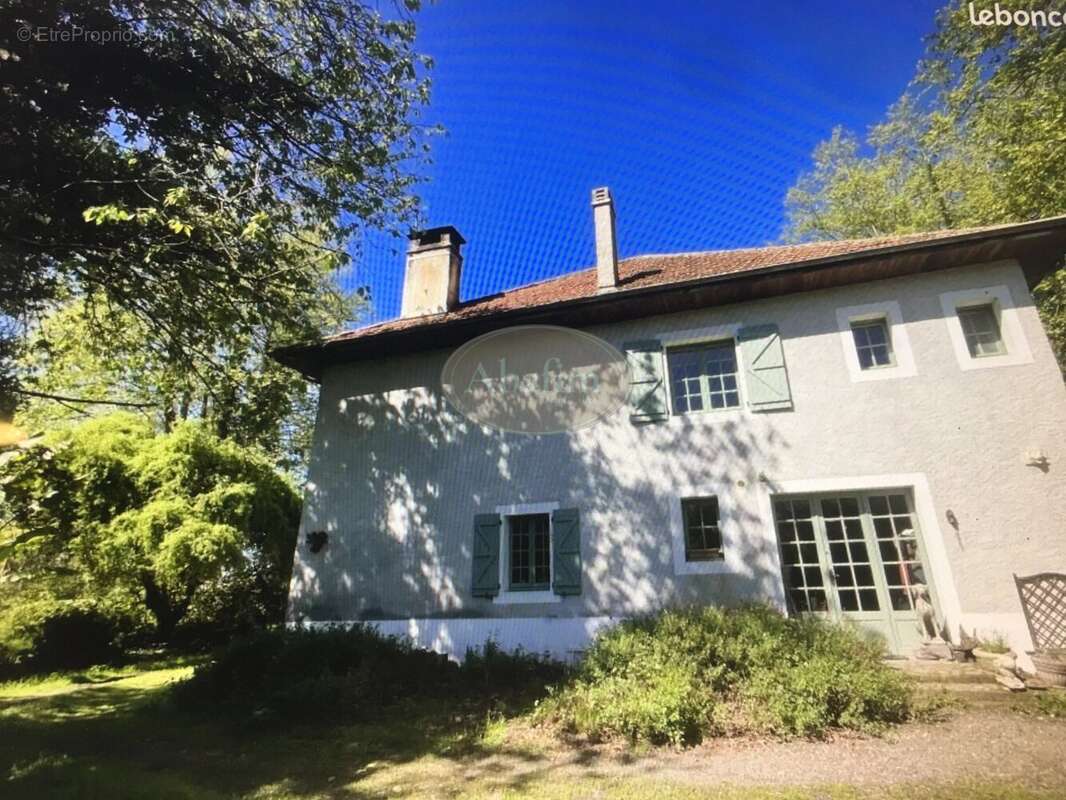 Maison à SAINT-PALAIS