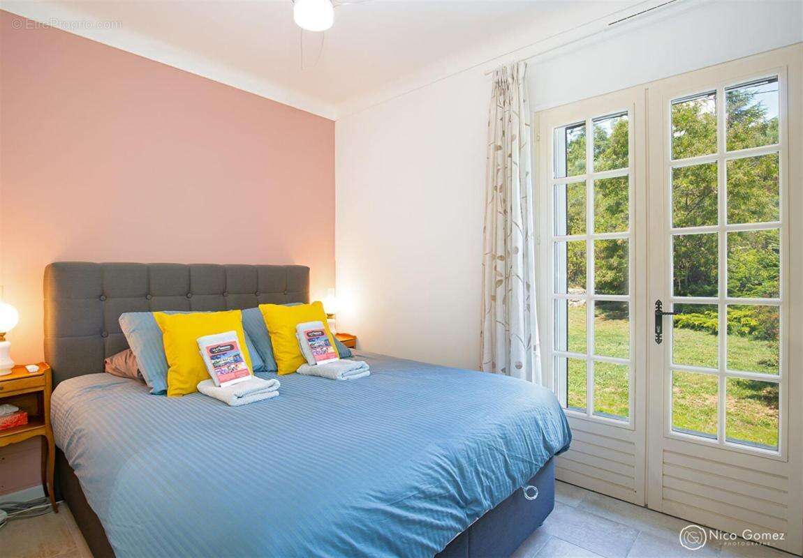 Maison à PEYMEINADE