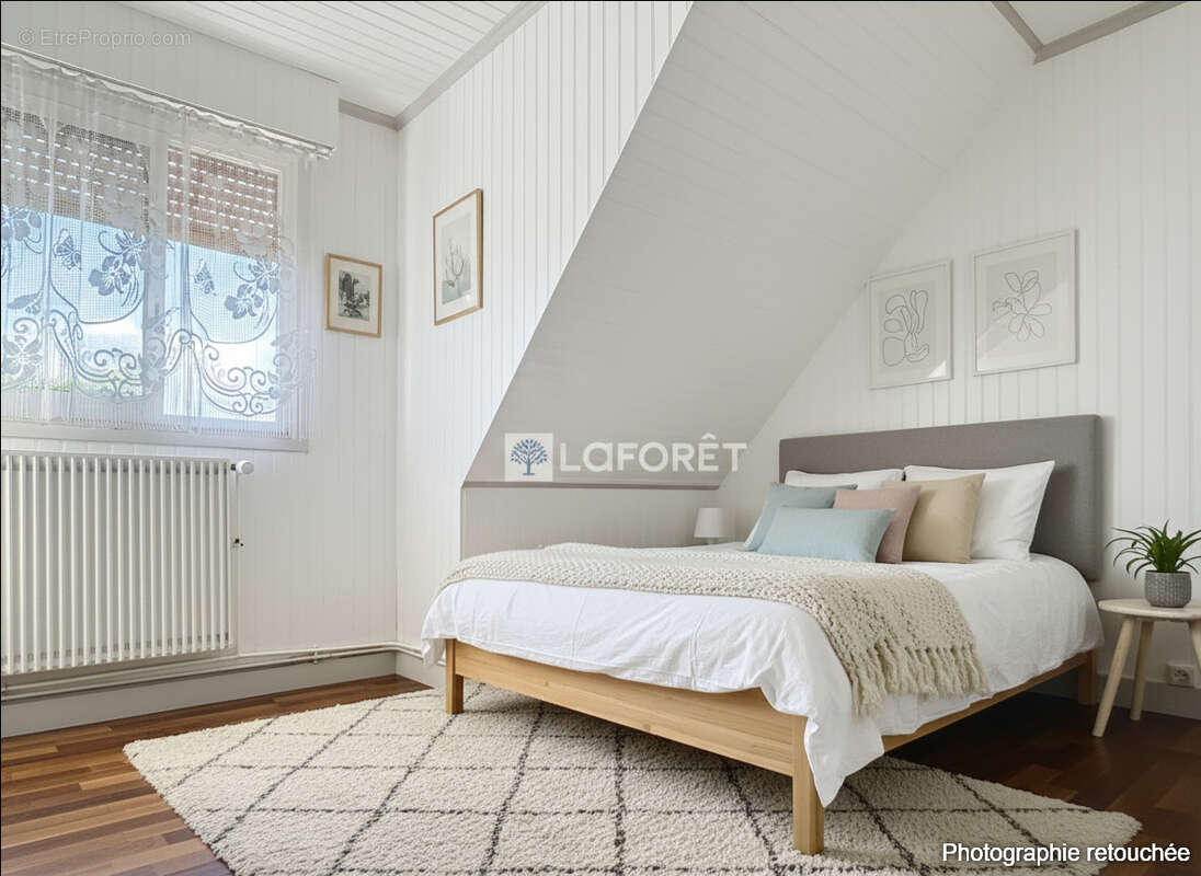 Maison à CRACH