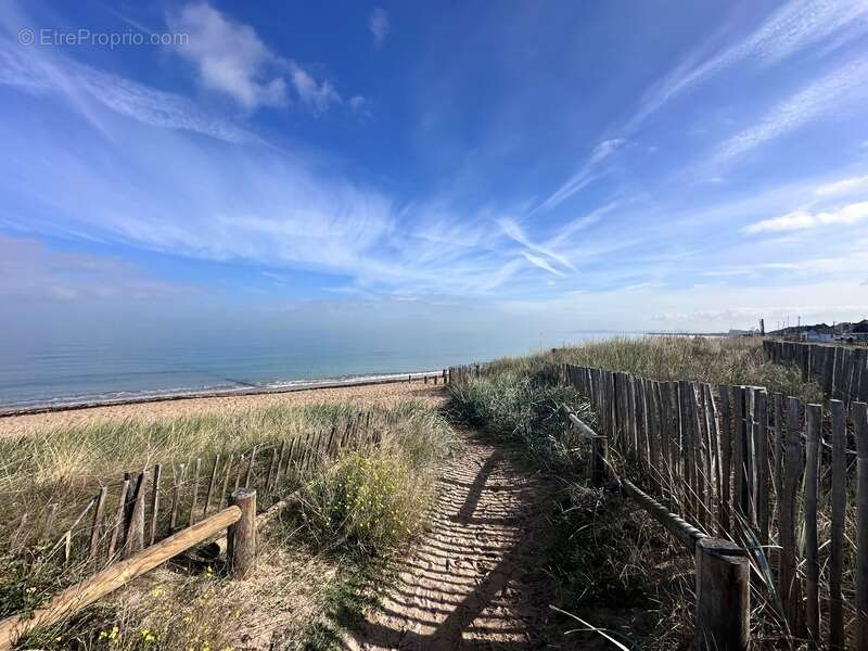 Maison à COLLEVILLE-MONTGOMERY