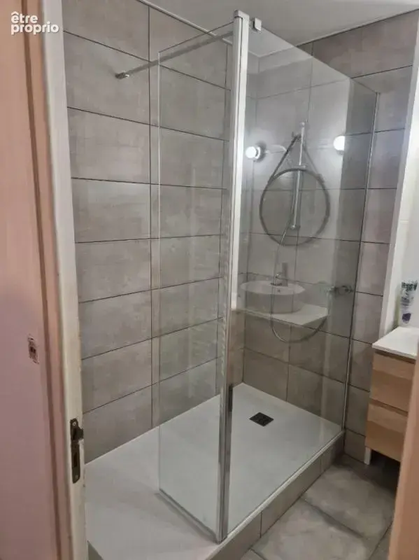 Dijon République ? Appartement T4 avec parking privé - photo 4