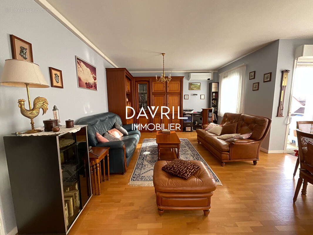 Appartement à TRIEL-SUR-SEINE