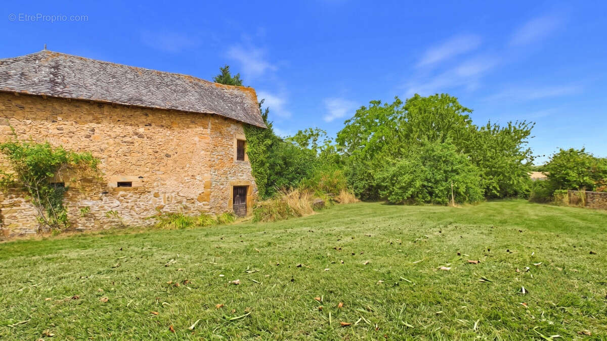 Maison en pierre 4 pièces 80 m² avec grange et grand terrain - photo 15
